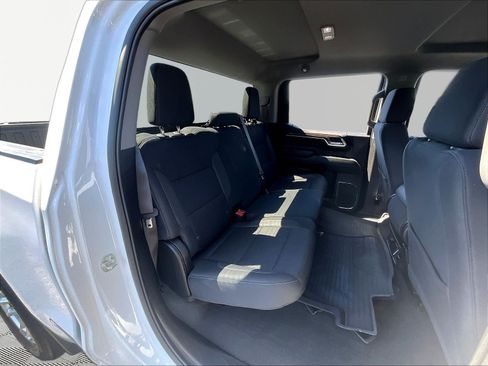 Used 2024 Chevrolet Silverado 1500 LT AWD/4WD image 25