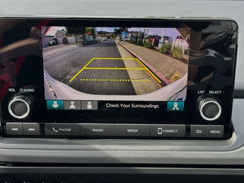 Used 2025 Honda Accord SE image 22