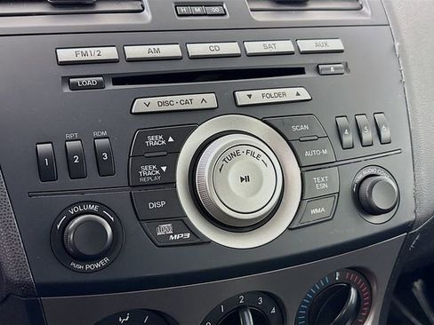 Used 2011 MAZDA MAZDA3 i Sport image 13