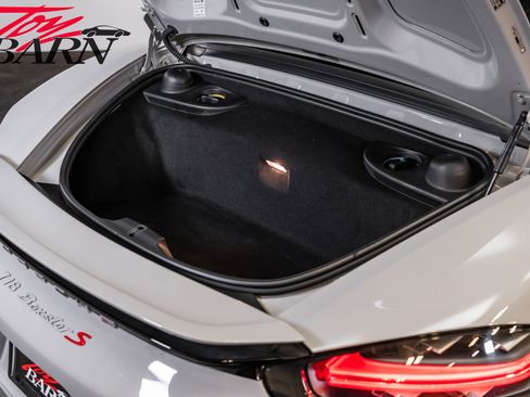 Used 2019 Porsche 718 Boxster S RWD image 51