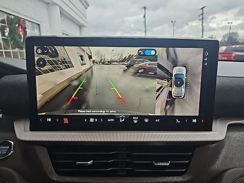 New 2026 Ford Explorer Platinum w/ LUX Leather Package image 19