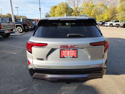 New 2026 GMC Terrain AT4 image 7