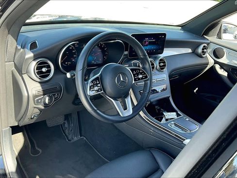 Used 2022 Mercedes-Benz GLC 300 w/ Premium Package Lite image 16