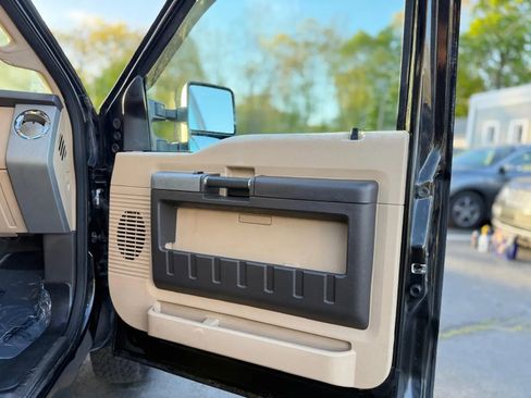 Used 2014 Ford F350 Lariat AWD/4WD image 25