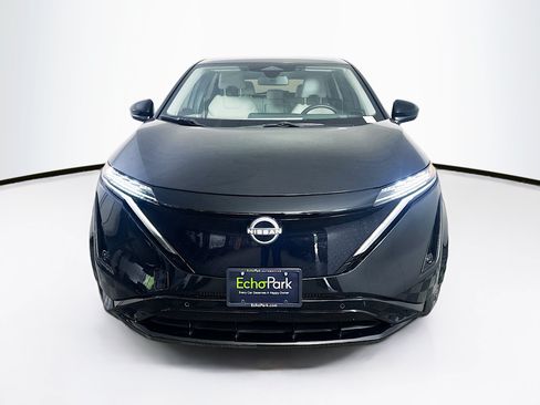 Used 2023 Nissan Ariya FWD image 2