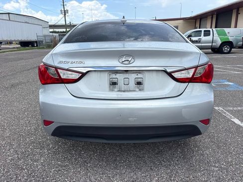 Used 2014 Hyundai Sonata GLS w/ Popular Equipment Group 2 FWD image 4