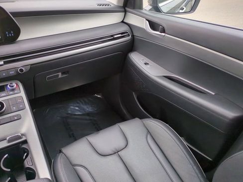 Used 2024 Hyundai Palisade SEL image 17