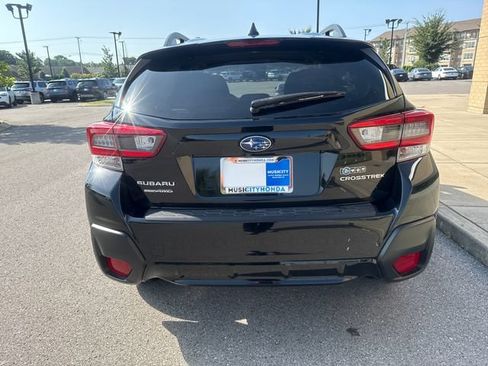 Used 2022 Subaru Crosstrek 2.0i Premium AWD/4WD image 3