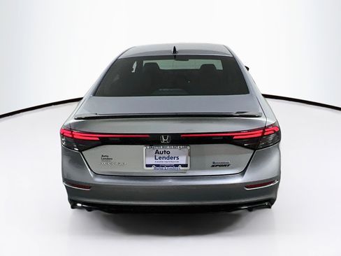 Used 2024 Honda Accord Sport image 6