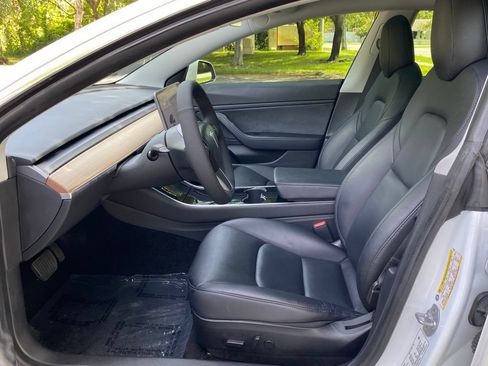 Used 2020 Tesla Model 3 Long Range AWD/4WD image 17