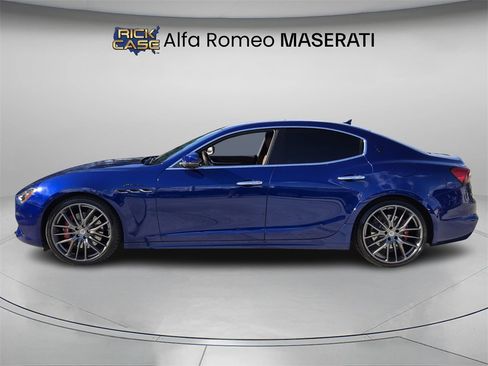 Used 2022 Maserati Ghibli Modena Q4 image 3