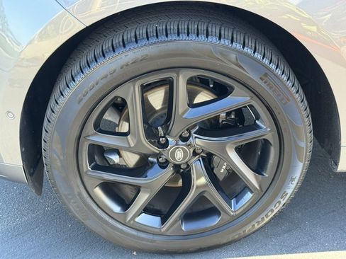 Used 2023 Land Rover Range Rover Sport SE Dynamic image 15