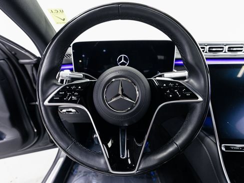 Used 2023 Mercedes-Benz S 580e 4MATIC Sedan image 12