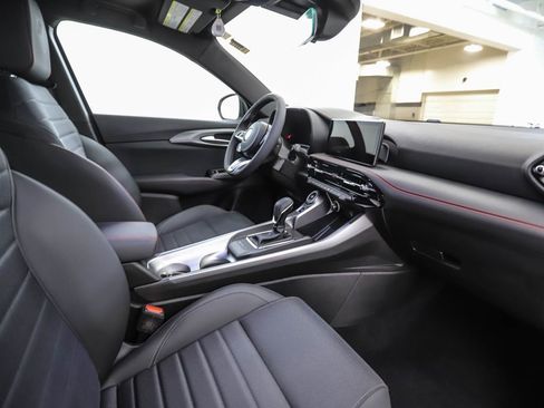 Used 2023 Dodge Hornet GT w/ GT Blacktop Package image 29