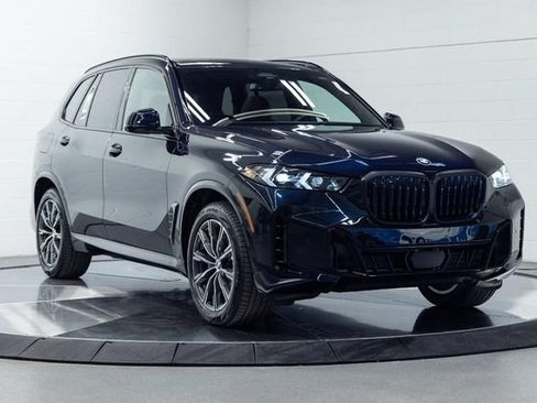 New 2026 BMW X5 xDrive40i w/ M Sport Package AWD/4WD image 5