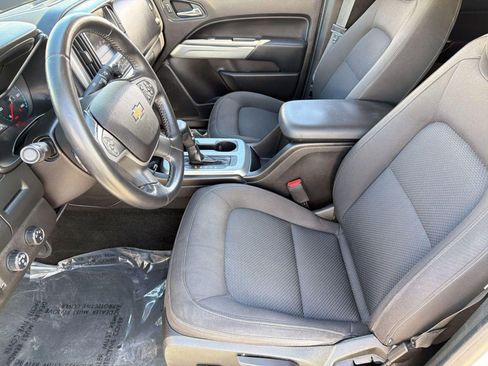 Used 2016 Chevrolet Colorado LT w/ LT Convenience Package image 5