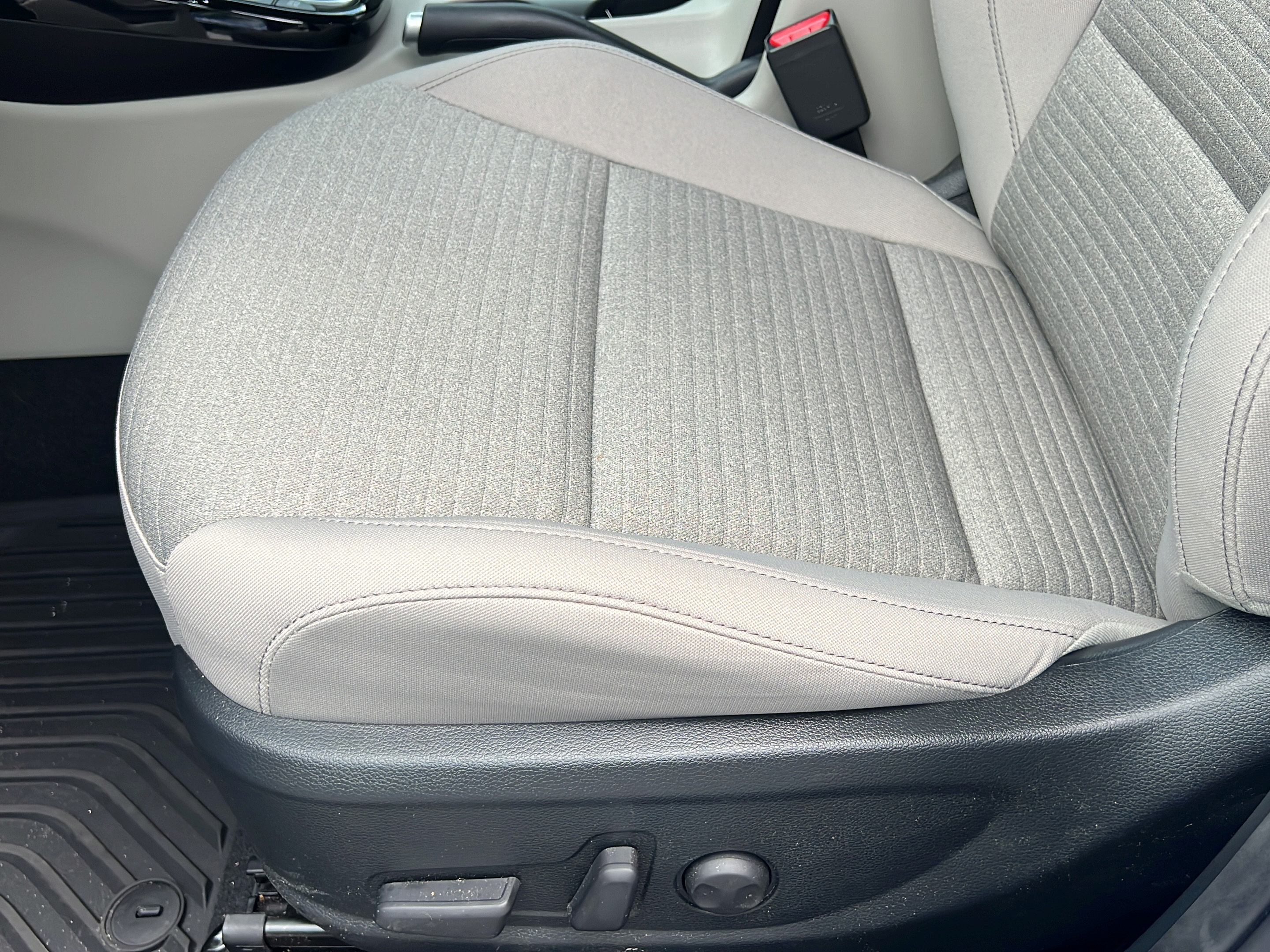 Certified 2025 Kia Soul EX FWD image 17