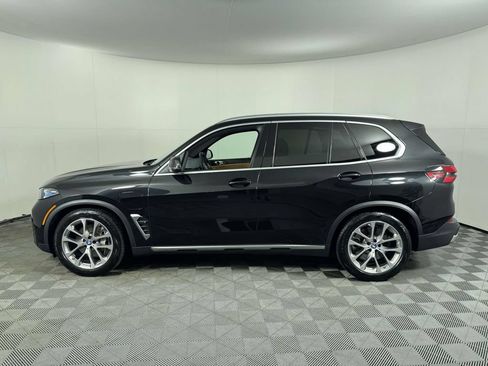 Used 2024 BMW X5 xDrive50e w/ Premium Package AWD/4WD image 11