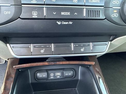 Used 2017 Kia Sorento EX w/ EX Premium Package FWD image 27