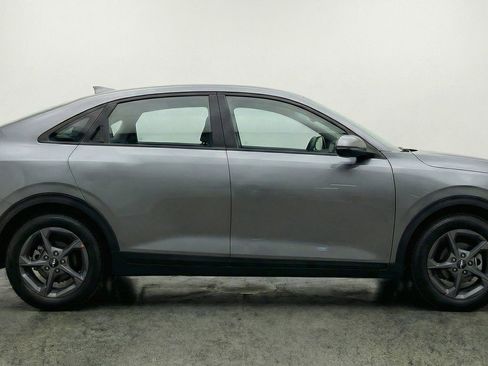 Used 2025 Kia K4 LXS image 11