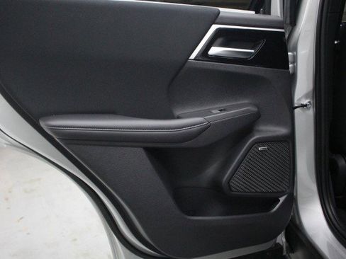 New 2026 Mitsubishi Outlander ES image 26