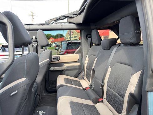 Used 2022 Ford Bronco Wildtrak AWD/4WD image 38