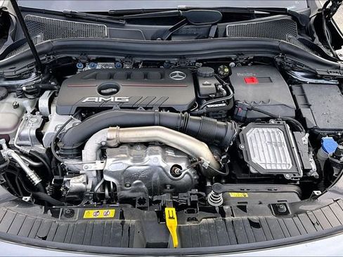 Used 2024 Mercedes-Benz GLA 35 AMG 4MATIC image 31