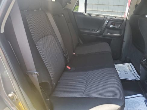 Used 2014 Toyota 4Runner Trail AWD/4WD image 12
