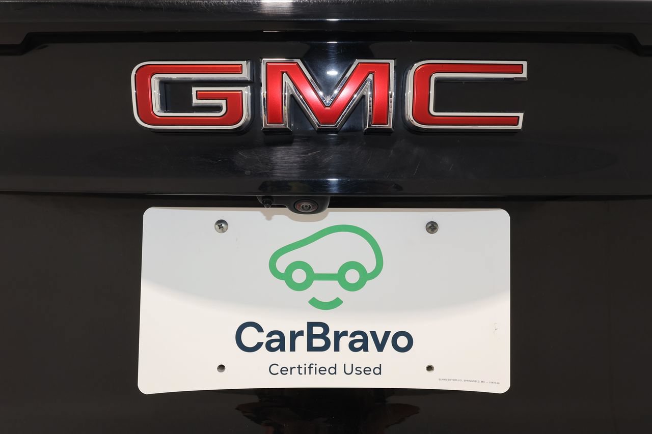 Certified 2026 GMC Acadia Elevation w/ Elevation Premium Package FWD image 38