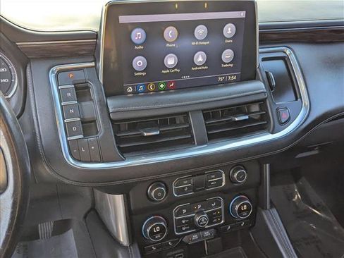 Used 2021 Chevrolet Tahoe Z71 w/ Luxury Package AWD/4WD image 12