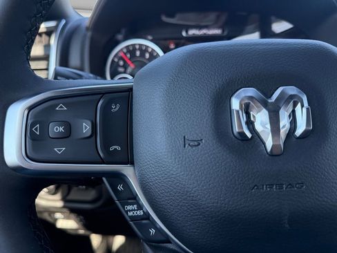 New 2026 RAM 1500 4x4 Crew Cab image 25