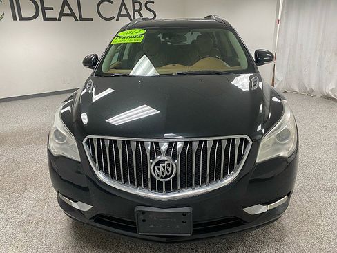 Used 2014 Buick Enclave Leather w/ Trailering Provision Package image 2