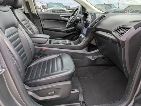 Used 2024 Ford Edge SEL image 25