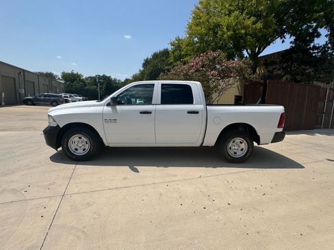 Used 2017 RAM 1500 Tradesman w/ Popular Equipment Group RWD image 4
