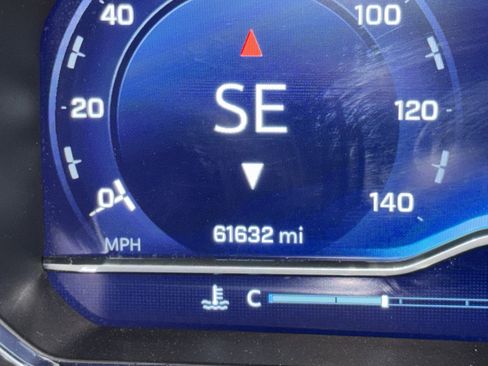 Used 2022 Chevrolet Silverado 1500 LT Trail Boss w/ LT Trail Boss Premium Package image 25