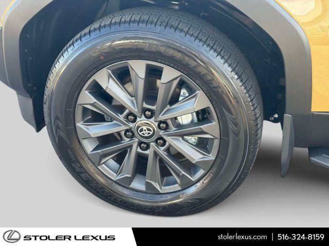 Used 2026 Toyota Land Cruiser w/ Premium Package AWD/4WD image 10