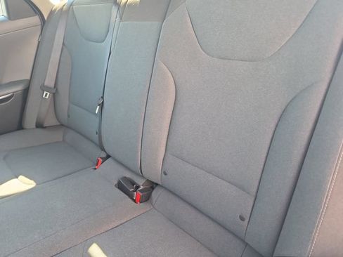 Used 2025 Kia K4 FWD image 15