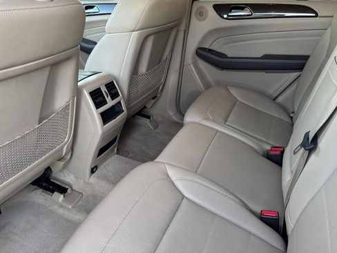 Used 2015 Mercedes-Benz ML 350 2WD image 28