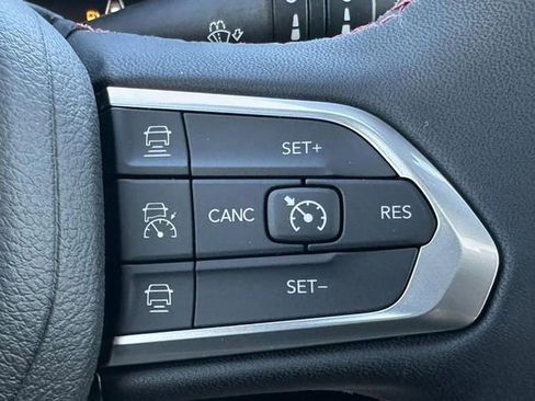 New 2026 Jeep Compass Trailhawk image 13