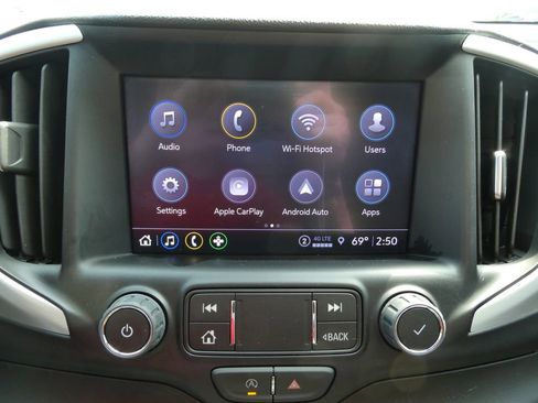 Certified 2022 GMC Terrain SLT AWD/4WD image 34