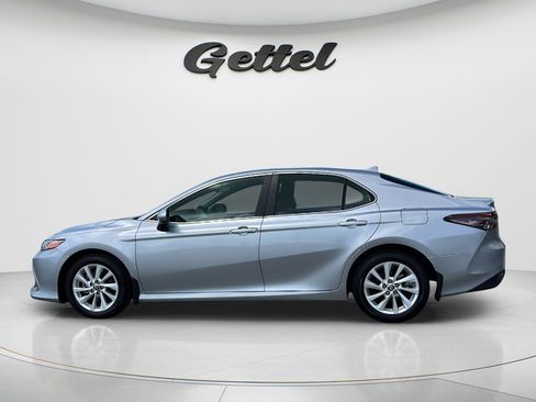 Used 2024 Toyota Camry LE FWD image 8