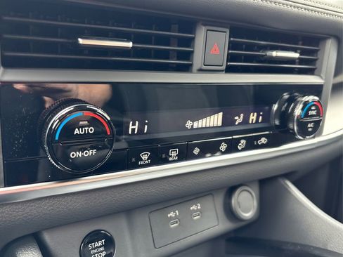 New 2026 Nissan Rogue SV image 29