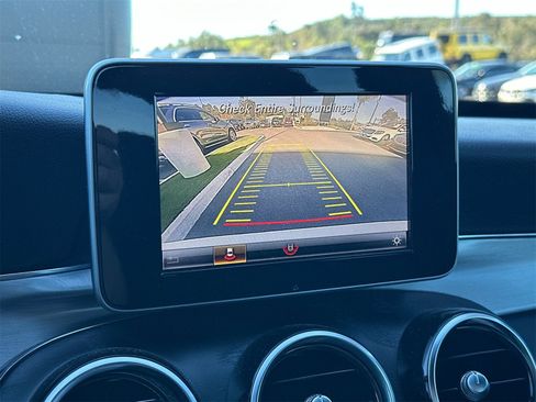 Used 2018 Mercedes-Benz C 300 Sedan image 20