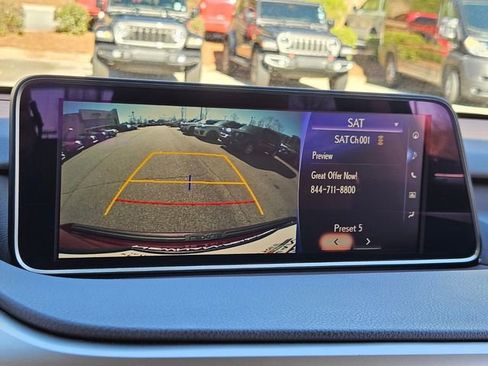 Used 2018 Lexus RX 450h AWD w/ Premium Package image 20