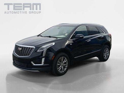 Used 2021 Cadillac XT5 Premium Luxury image 3
