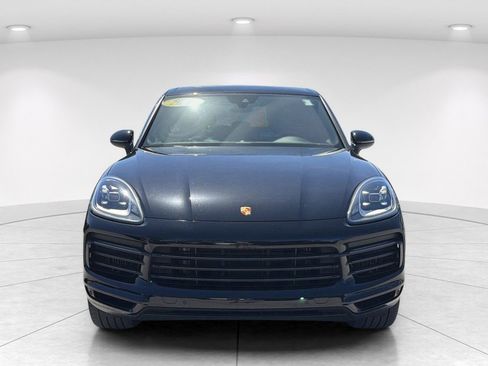 Used 2023 Porsche Cayenne Platinum Edition AWD/4WD image 2