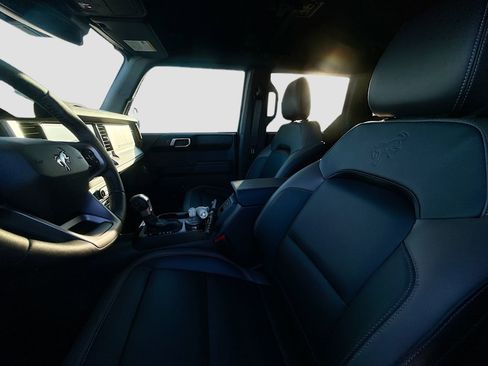 New 2025 Ford Bronco Outer Banks image 30