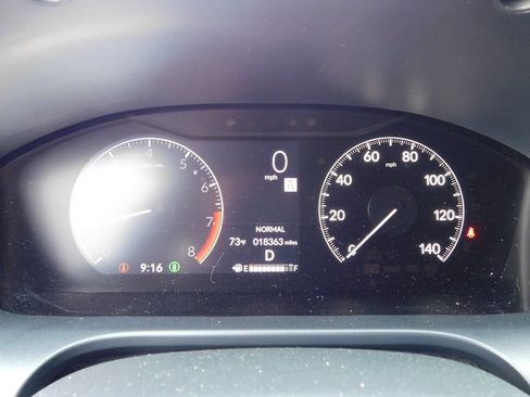 Used 2024 Honda HR-V Sport image 11