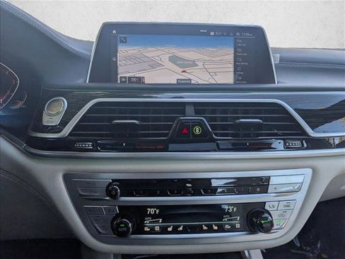 Certified 2022 BMW 740i xDrive w/ M Sport Package image 15