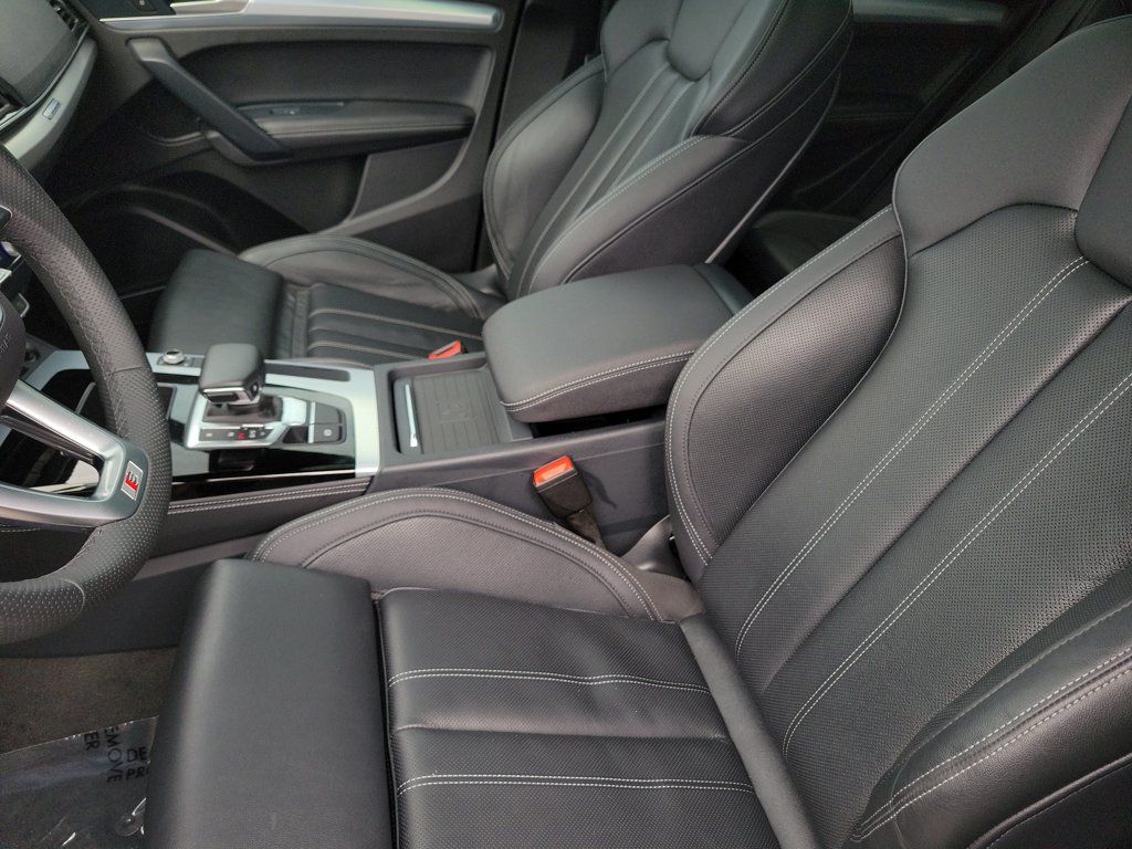 Certified 2024 Audi Q5 2.0T Prestige AWD/4WD image 17